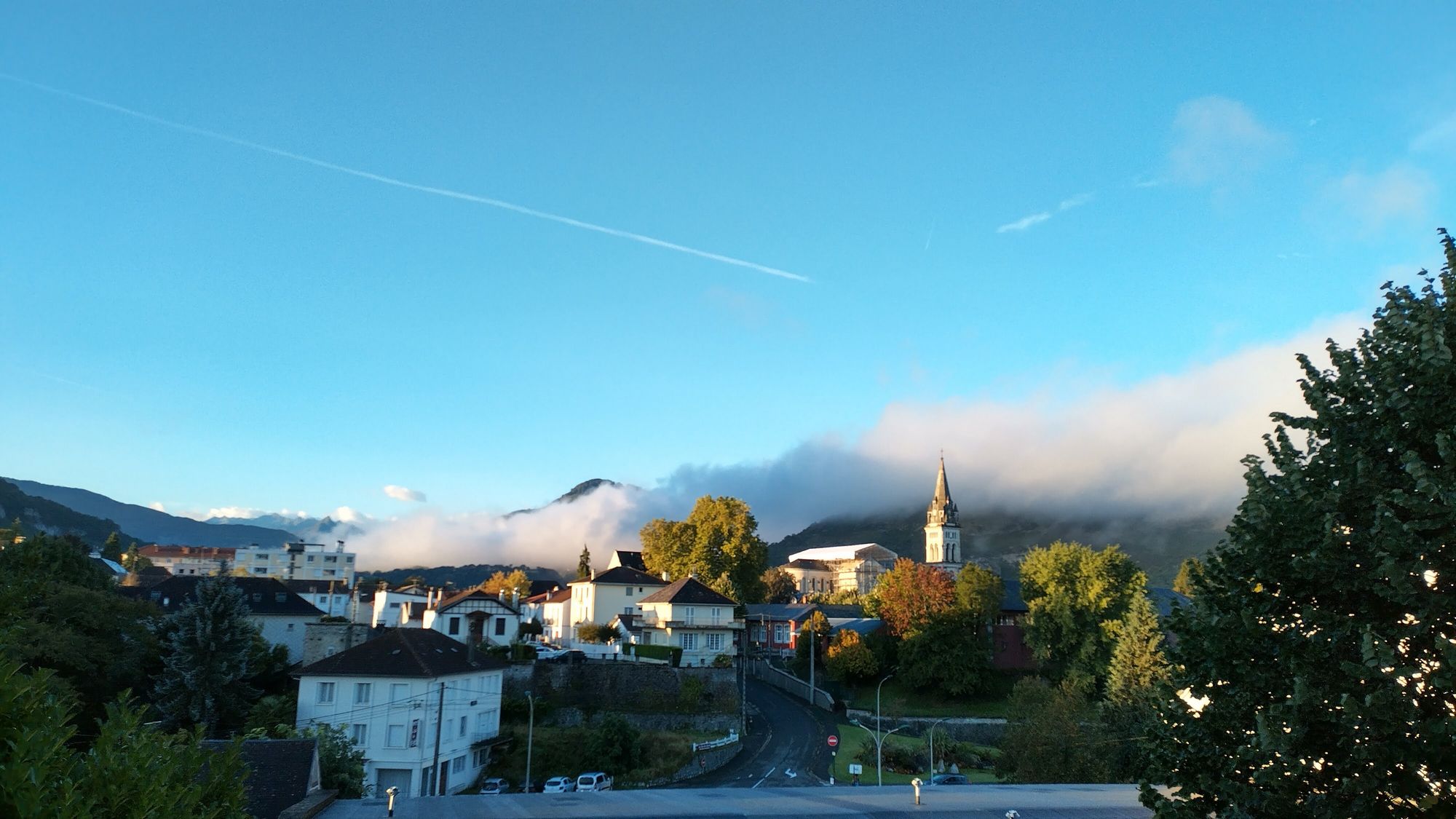 Lourdes vue gare 09 2021